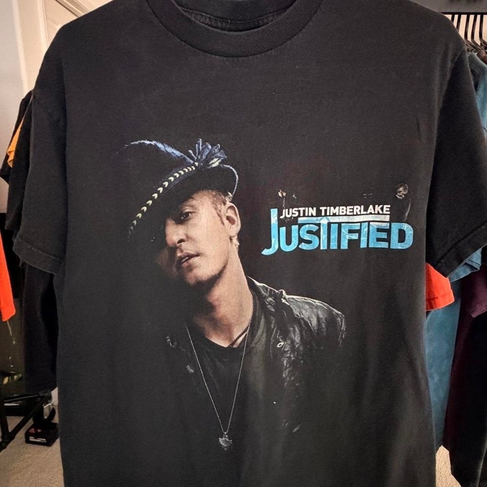 ustin Timberlake Justified‎ Tour 2003 black t-shirt with graphic, size M